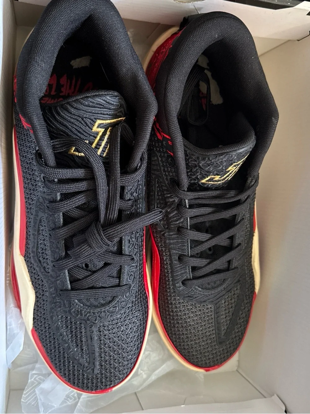 Jason Tatum signature basket shoe Men's Basketball Shoes - Black / Red / Cream